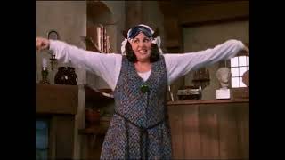 Barrio Sésamo Te Cuenta La Cenicienta Cinderelmo - The Dusting Song European Spanish