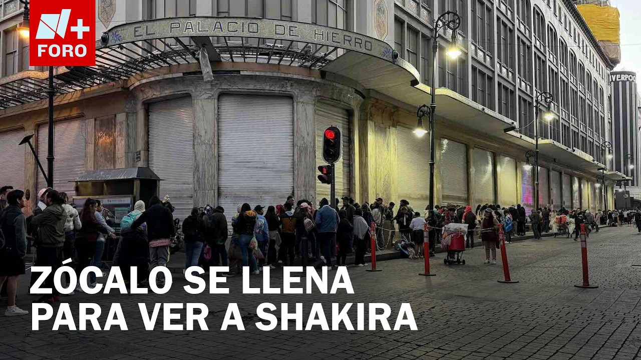 Cientos de fans ingresan al Zócalo para concierto gratuito de Shakira en CDMX