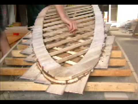 Building the FP12 hollow wooden surfboard: laminat...
