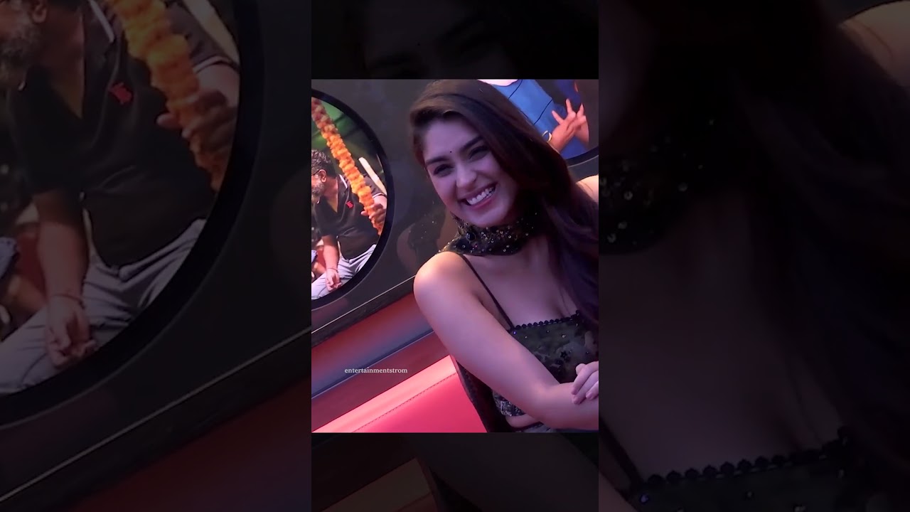 Actress Yukthi Thareja  cute expression 