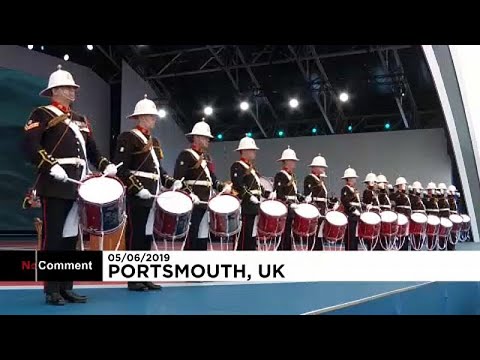 حين تدق الطبول شاهد دقة أداء فرقة موسيقية عسكرية في ذكرى إنزال النورماندي