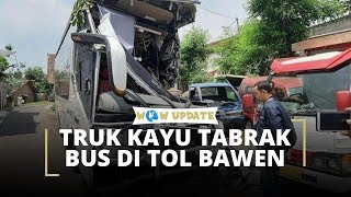 Rantai Derek Putus, Truk Kayu Tabrak Bus di Tol Bawen Semarang