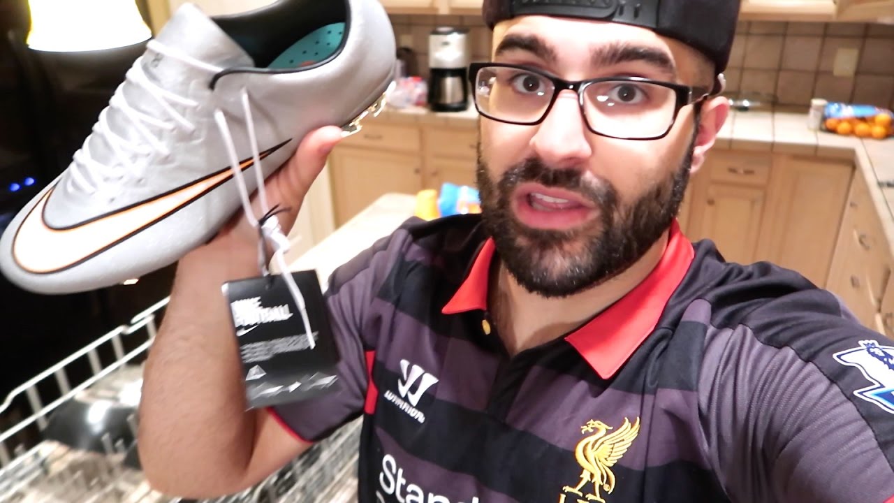FREE NIKE FOOTBALL BOOTS! YouTube