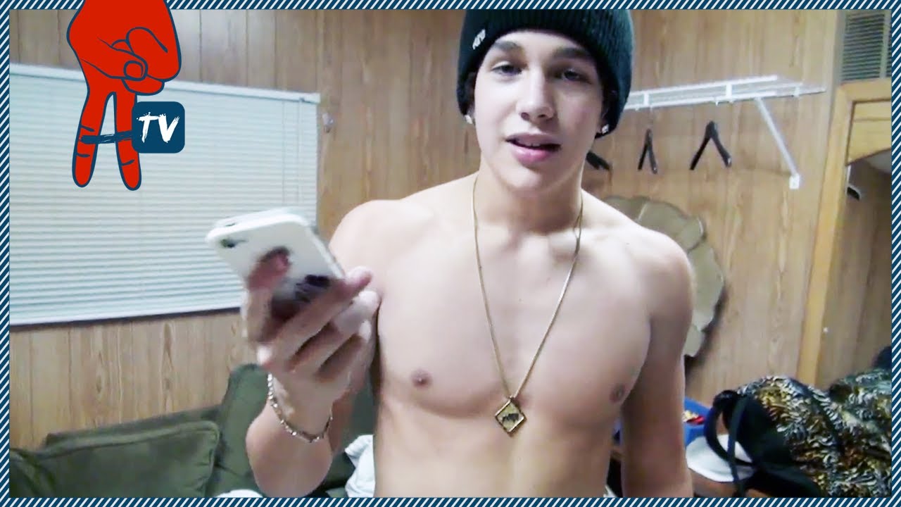 Austin Mahone Answers Your Questions - Mahomie Madness Ep 8