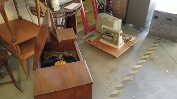 Voice of Music console model 806