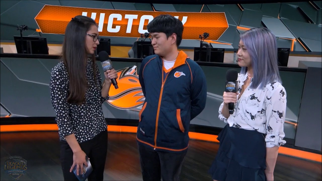Echo Fox Fenix speak English!