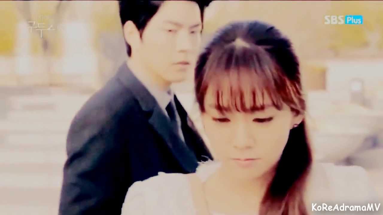 ►HLH MV ● I keep walking round with a smile on my face