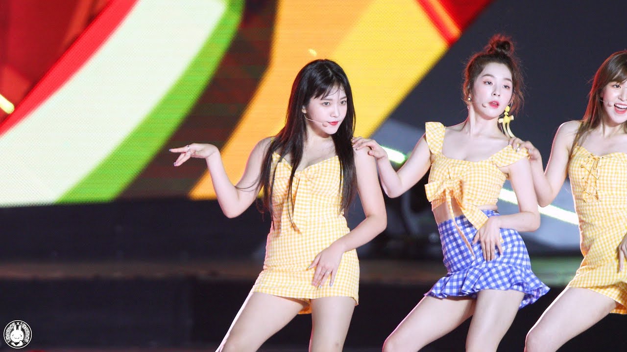 [4K] 180902 레드벨벳 예리 직캠 '빨간맛(Red Flavor)' Red Velet Fancam @인천공항 스카이페스티벌 문화공원 By 벤뎅이