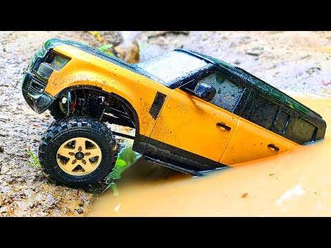 Muddy Mess Land Rover Defender Stuck in the Mud  RC CARS Traxxas TRX-4