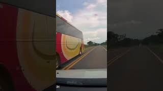 Busscarzão Cortando As Estradas