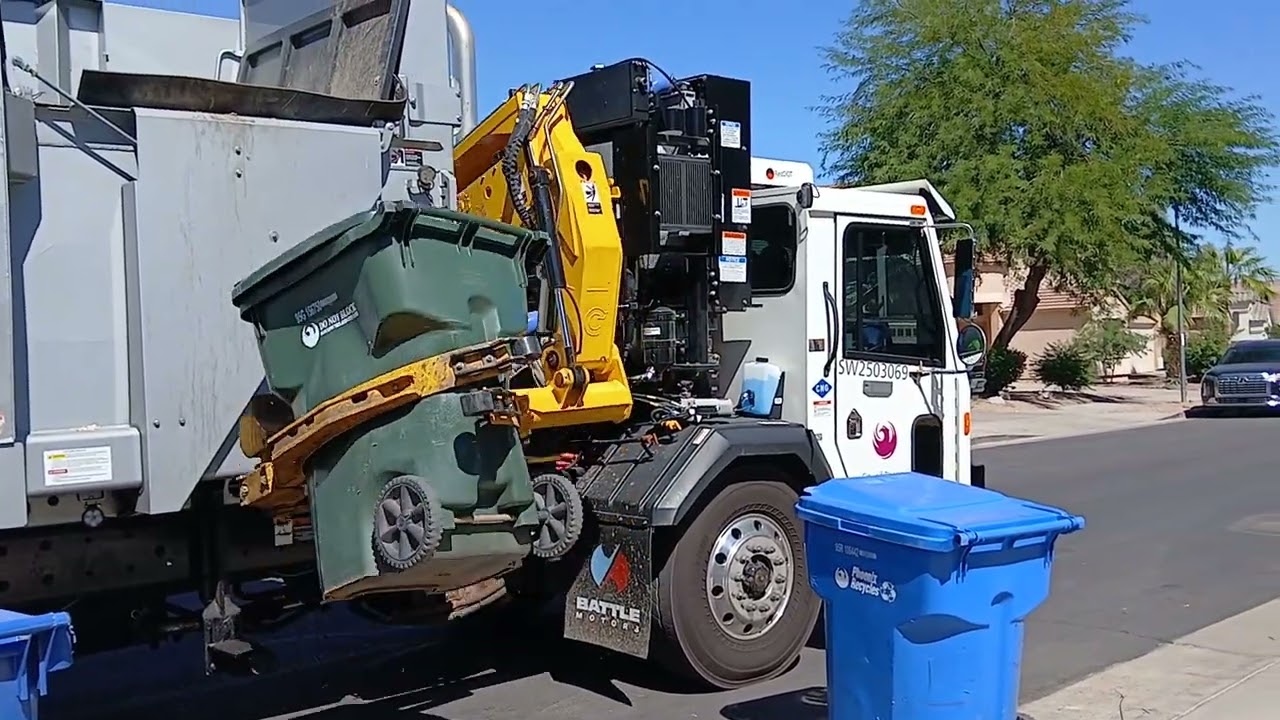 City Of Phoenix Brand New Battle Motors Curbtender Garbage Truck