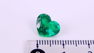 コロンビア産 ムゾー鉱山のハートカットエメラルド入荷 | アトリエ