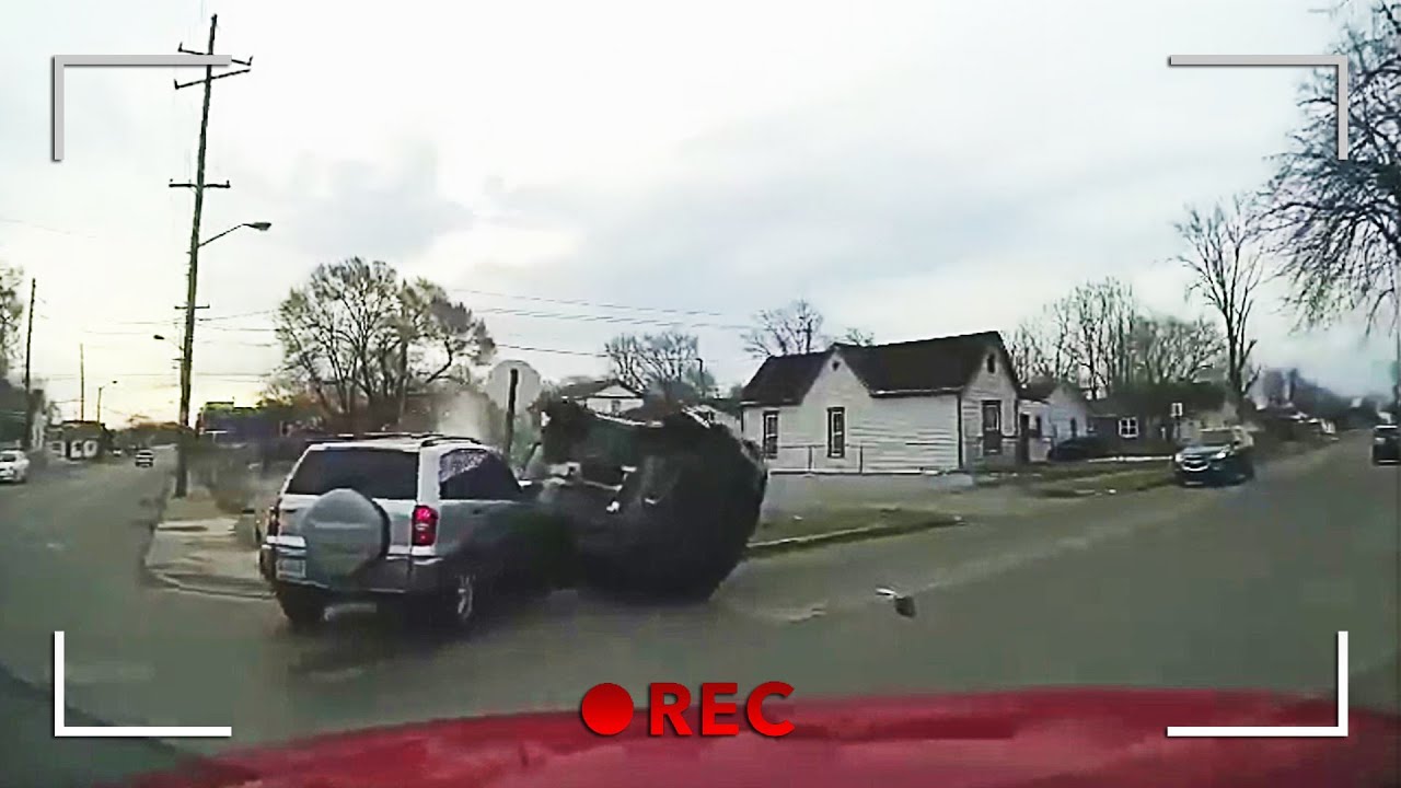 Top December Car Driving Fails & Bad Drivers 2020 YouTube