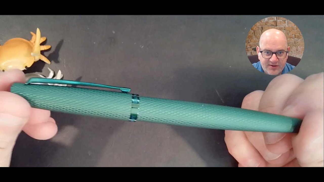 New Pen Day - Diplomat Viper in Green and in Noir