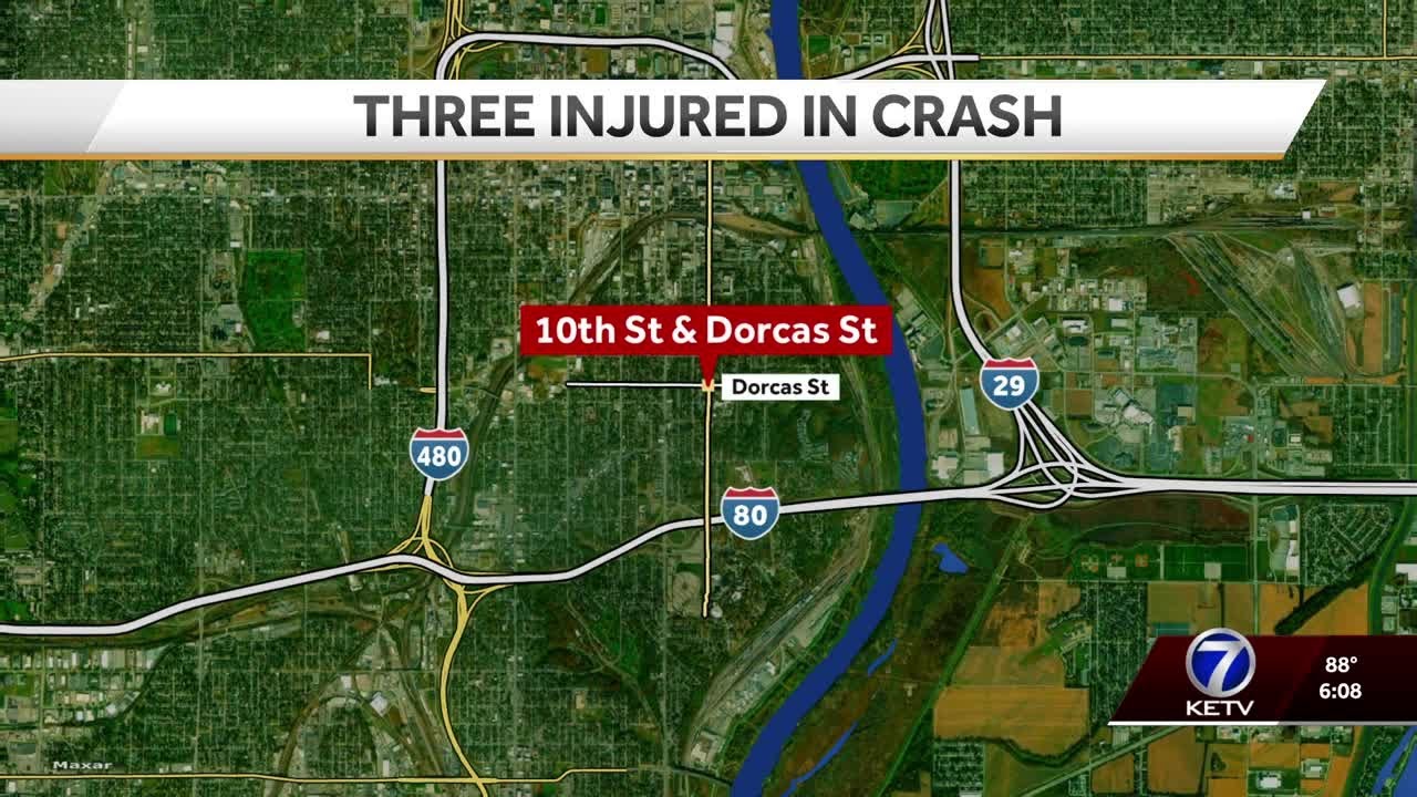 Omaha crash sends three people to the hospital - YouTube