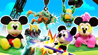 ¡Mickey Mouse y las Tortugas Ninja luchan contra los villanos! Juguetes para niños by Juguetes peluches 28,308 views 2 weeks ago 4 minutes, 8 seconds
