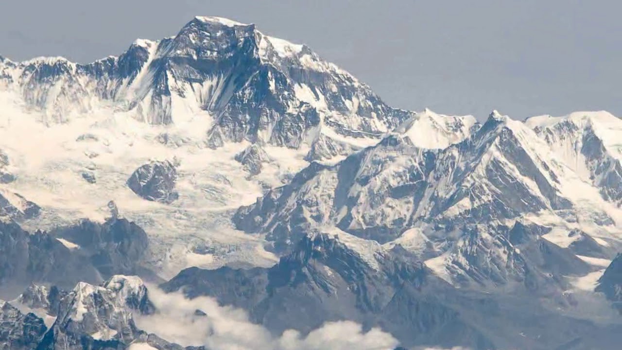 Mountains Of The World | Gyachung Kang
