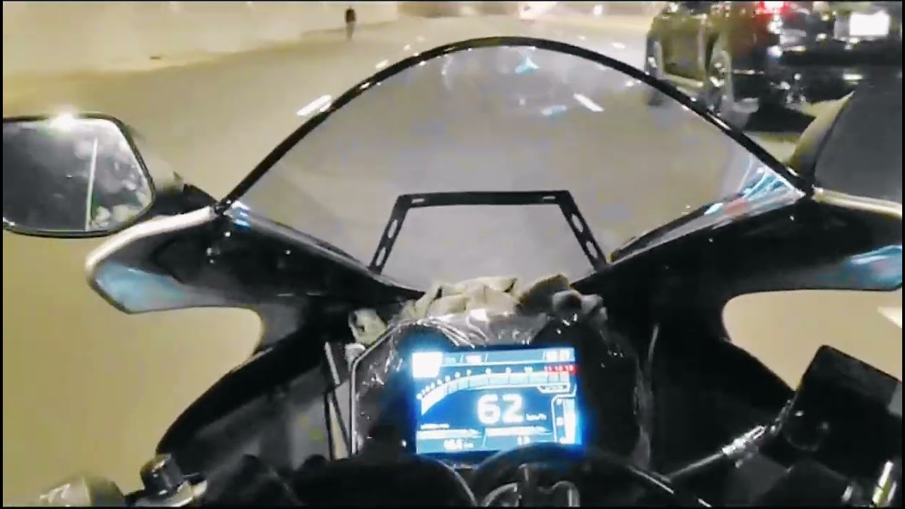 Yamaha R15M | First Ride | 300 Feet Highway