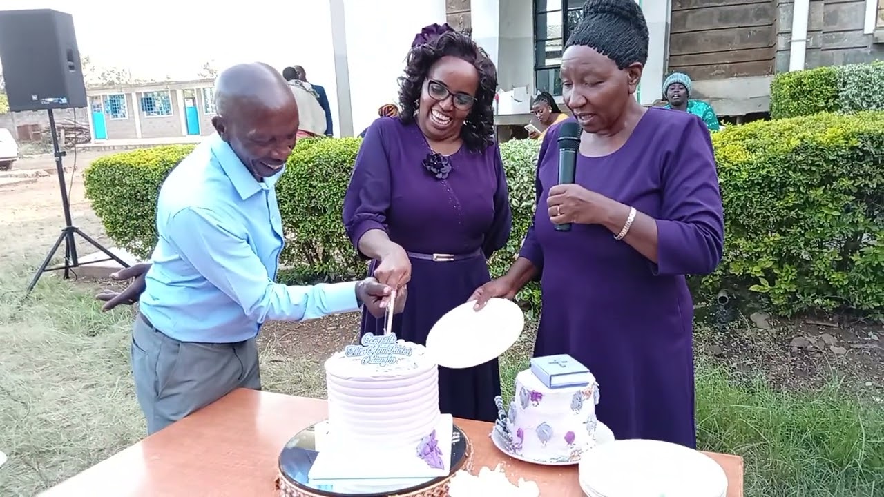 CAKE MATRON ELDER BETH