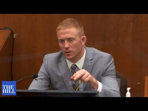 Second paramedic after initial assessment of Floyd: “I thought he was dead”