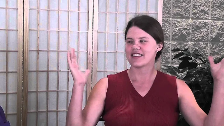 Heather Munn: WW II Fiction, How Huge the Night
