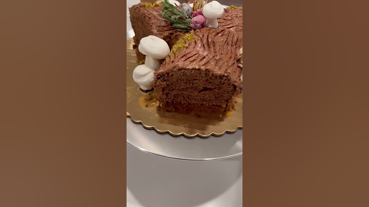 All I Want For Christmas…Bûche de Noël #homebaker #holidaybaking