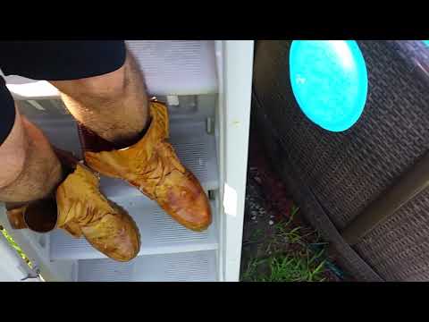 can you get timbs wet