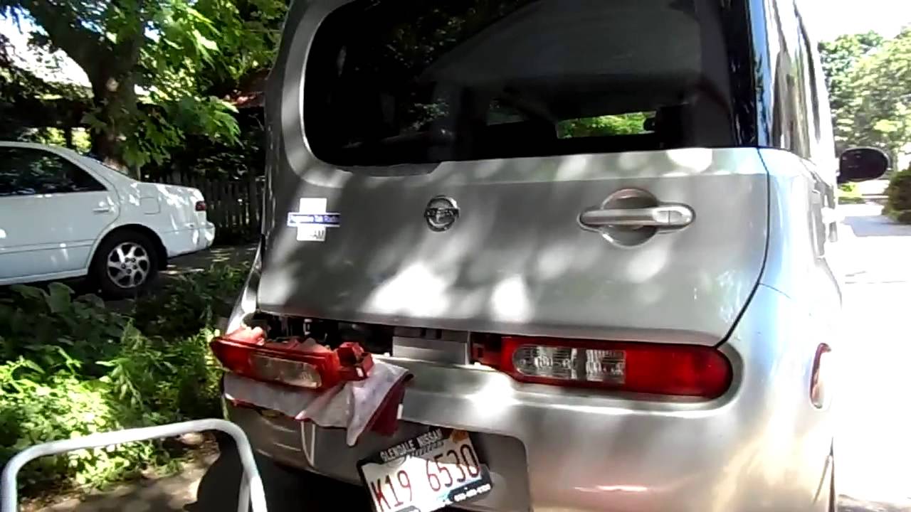 Nissan Cube License Plate Bolt Removal YouTube