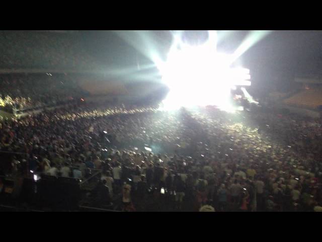 Rock n Roll (Will Take You to the Mountain) - Skrillex - Lollapalooza Chile 2012 class=