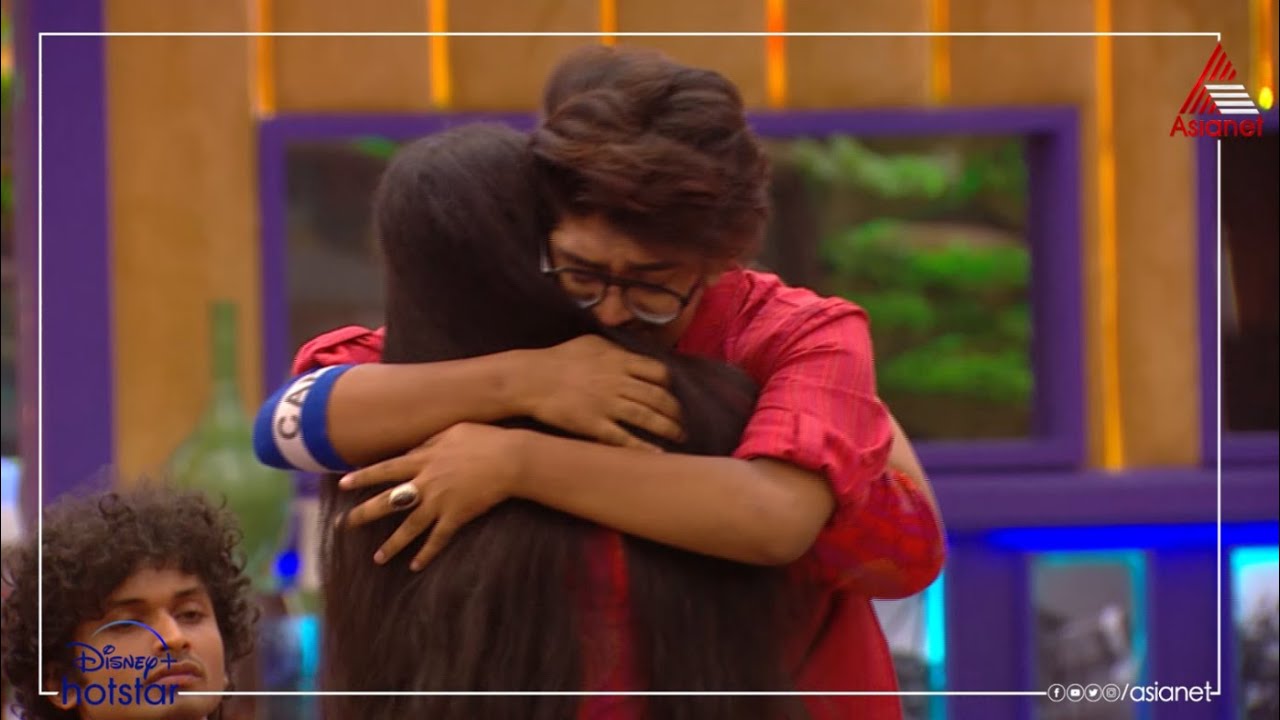 ലക്ഷ്മിപ്രിയയും റിയാസും തമ്മിലുള്ള ഹൃദയസ്പർശിയായ നിമിഷങ്ങൾ ..കാത്തിരുന്ന് കാണാം