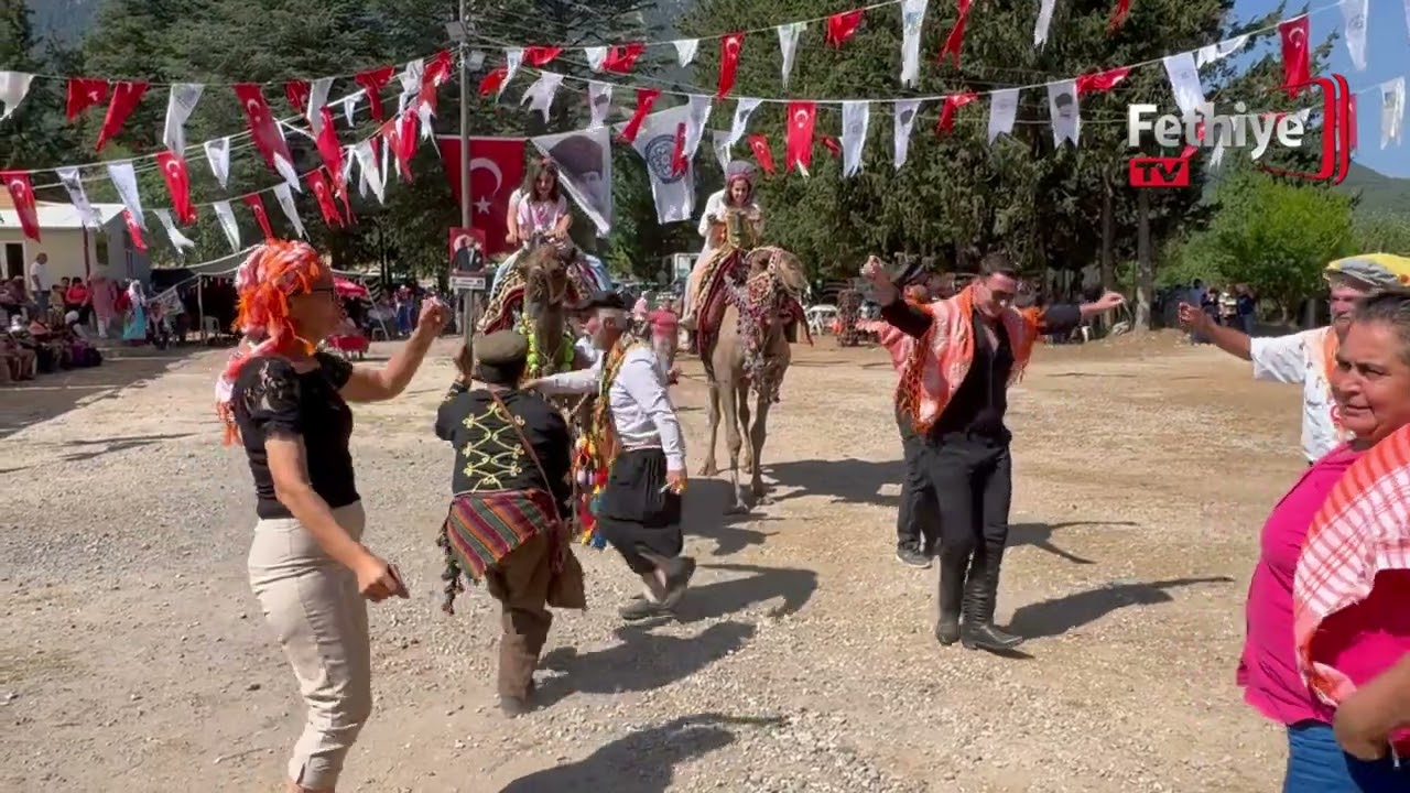 Fethiye’de 13. Geleneksel Yörük Oyunları Şenliği Gündüz Eğlenceleri Coşkulu Geçiyor