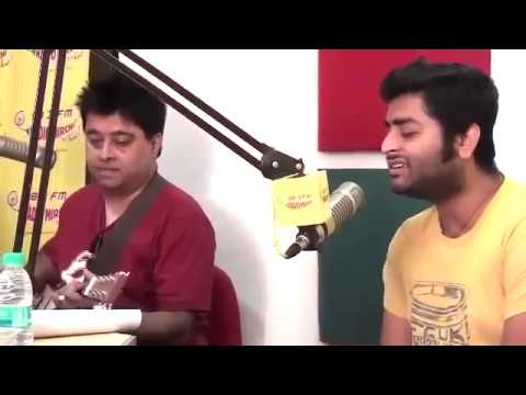 Arijit Singh liveperforms Muskurane ki wajah tum ho