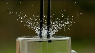 Tuning Fork at 1600fps - The Slow Mo Guys