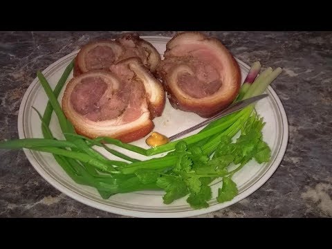 СОЧНЫЙ МЯСНОЙ РУЛЕТ на Новый Год из свиной рульки. Вкусно и не дорого вместо колбасы!