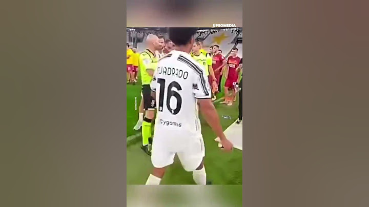 Cuadrado steal the spray to play a prank on him #shorts