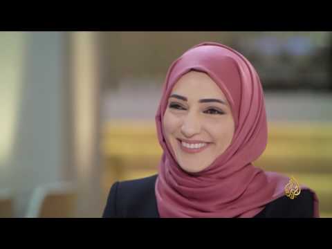 مقهى الجزيرة - الفنان عبد الفتاح عوينات