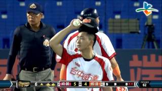 20140806-2 爆米花 綺麗vs威達 6上 兩出局三壘有人時出現的不死三振太傷啦 綺麗跑回超前分