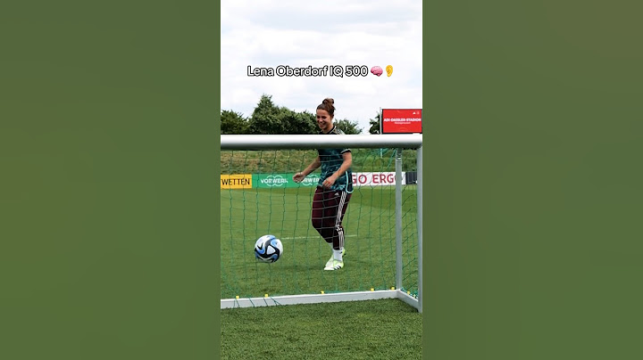 Lena Oberdorf IQ 500 🧠👂😏 @DFB #fußball #deutschland