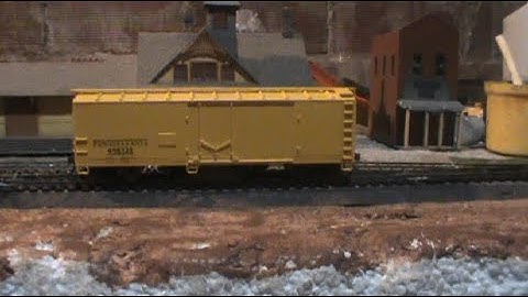 Cleaning pad on walthers track cleaning car (the inexpensive way)