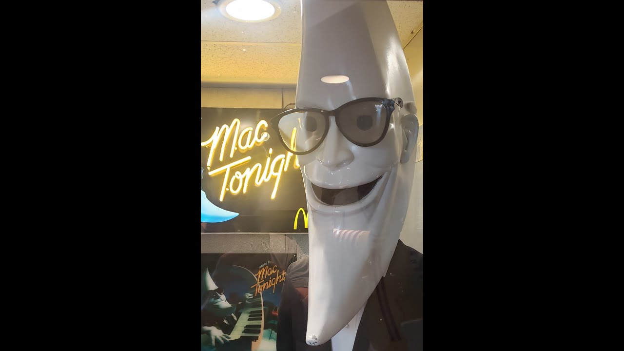 First McDonald's in Downey Tour, It's Mac Tonight!