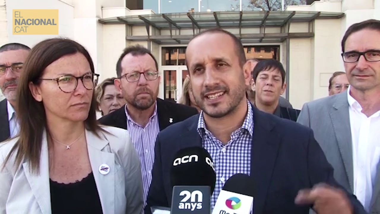 el nacional periodico Alcaldes d'ERC al Maresme fan una denuncia conjunta per "l'assetjament de grups d'extrema dreta"