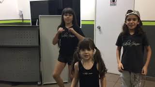 Coreografia Dá Mc Arco-Íris No Studio Eudóxio Júnior