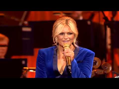 Helene Fischer - Feliz Navidad (Live aus der Hofburg Wien 2015)