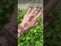 "Minimal mehndi with luxury asthetic🖤✨#shorts "#mehndi #mehndidesign #simplemehndi #astheticmehndi