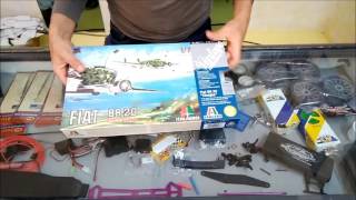 Fiat BR 20 Cicogna 1/72 Italeri Unboxing