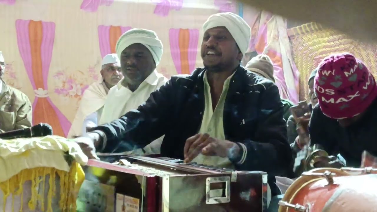 महंत श्री विठ्ठल बापू -(तलावडी) સત્ય સનાતન ધર્મ કિ જય ભજન મંડળ મડકાની January 25, 2026 