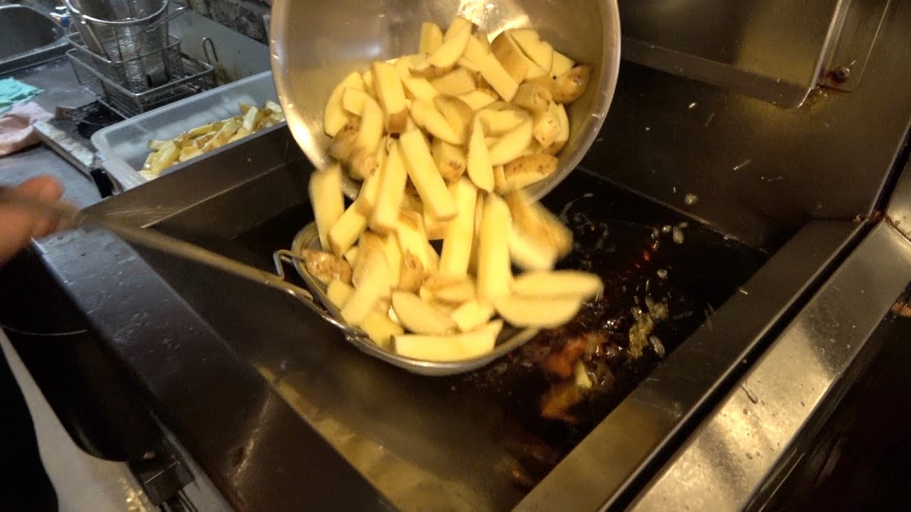 Японская улица - Fritz Belgian Fries Japan Tokyo Asakusa