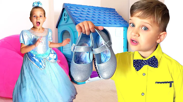 Roma and Diana Pretend to Play Dress Up