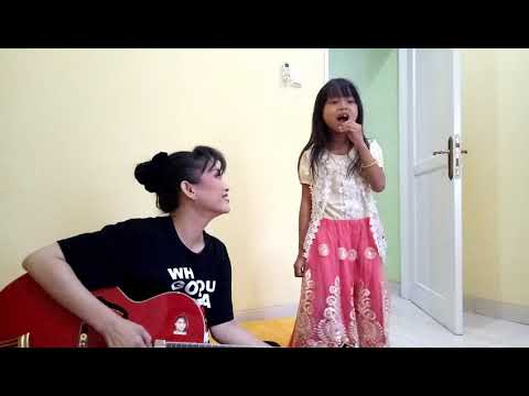 anak kecil suara