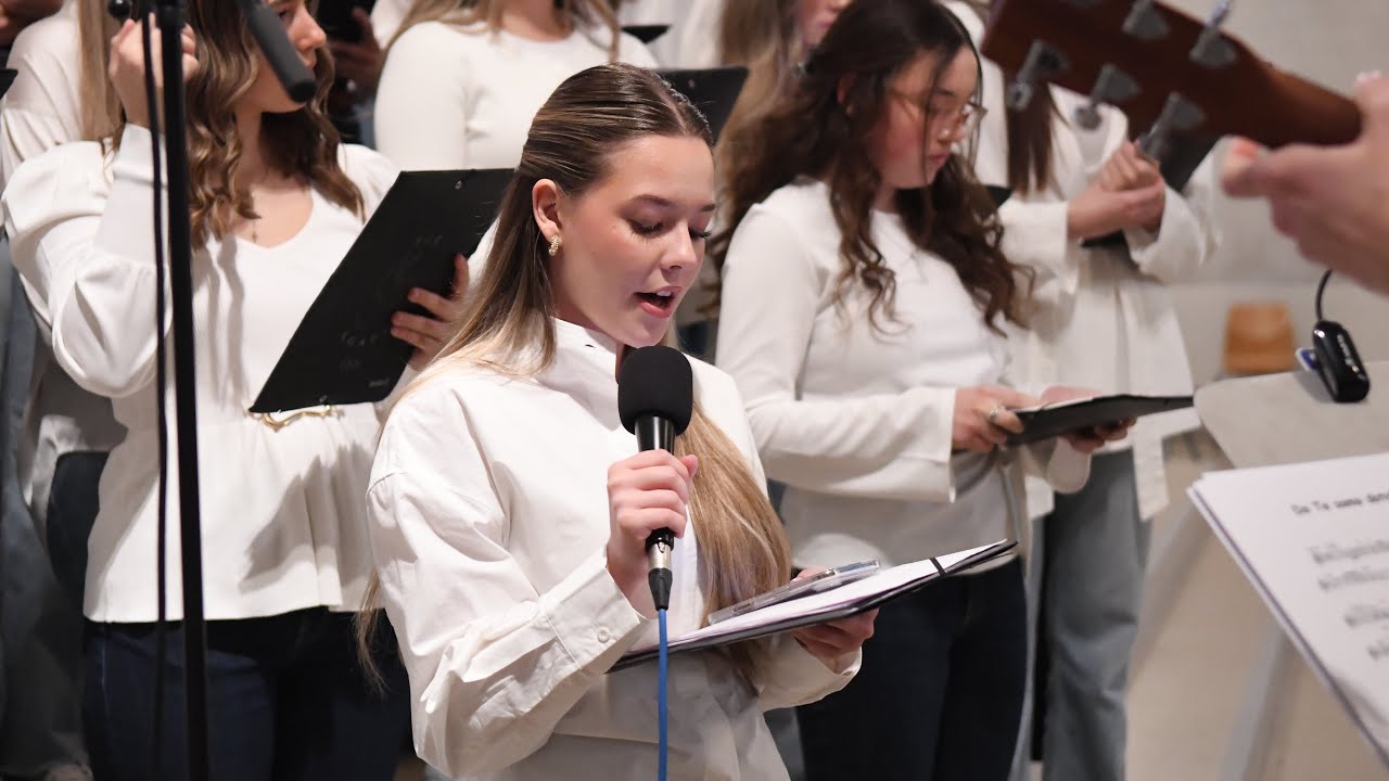 VIS Agape 🎼 Sve u meni, Gospode